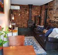 William Hunt's Retreat - Redwood Studio - Events Australia