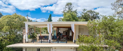 Willow Upon Avon Accommodation - Tourism Bookings 0