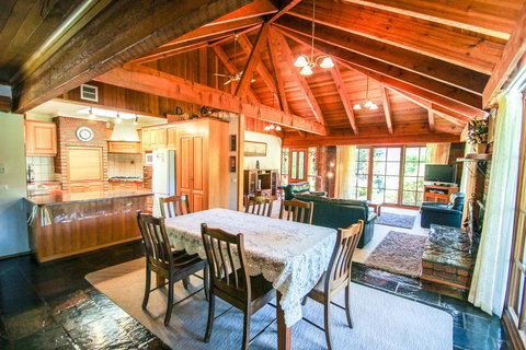 Wombat Hollow - Accommodation Europe 3