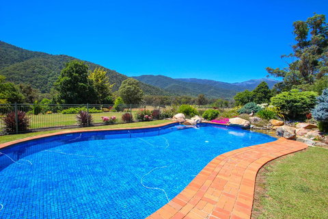 Wombat Hollow - Accommodation Europe 2