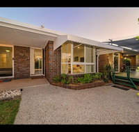Woorim Secluded Palms Cottage - Events Australia