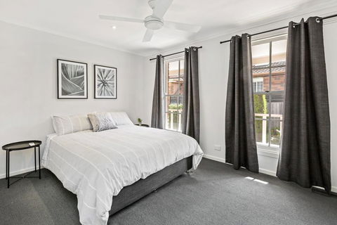 YIN-YANG - MOUNT ELIZA - Accommodation Europe 1