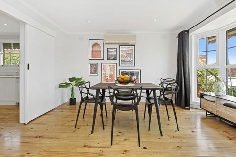 YIN-YANG - MOUNT ELIZA - Accommodation Europe 0