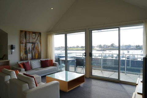 York Cove Holiday Hotel - Events Australia 1