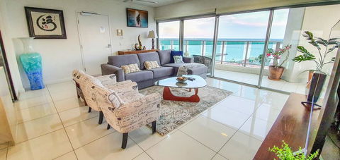 ZEN BY THE WATER - Darwin Premier Retreat - Events Australia 0