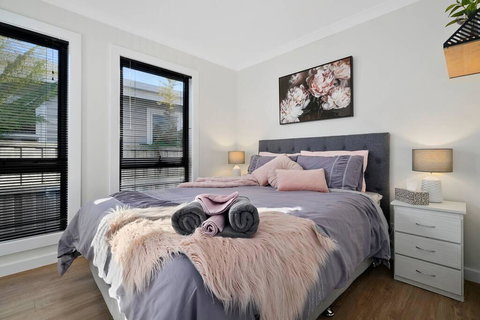 Zoo Villas : Villa Zebra - Central Wynyard - Events Australia 3