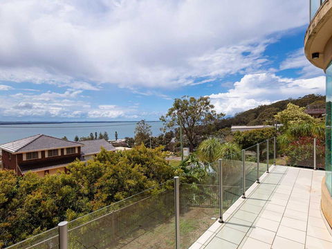 Maison De La Mer 30 Mulubinda Parade - Luxurious, Linen, Aircon And Panoramic Views - Events Australia 3