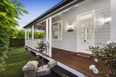 Tara-Lee - Events Australia 0