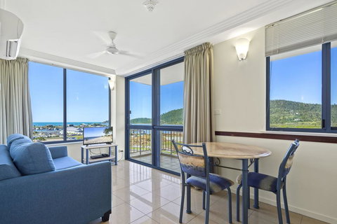 AirliediseNO Hills5min Walk 2 Port Of Airlie/Ferry TerminalWiFiNetflix - Events Australia 0