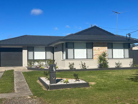 3 Bedroom Home In Thirlmere - Tourism Bookings 0