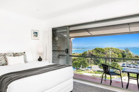 A Perfect Stay - 11 James Cook Apartments - Events Australia 3
