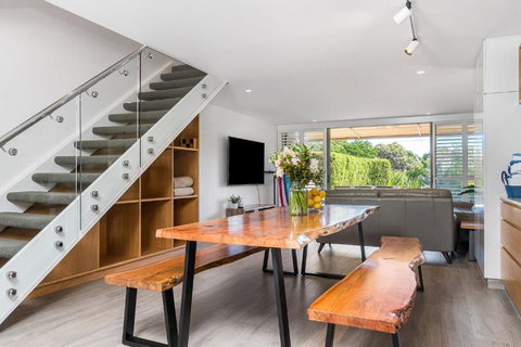 A Perfect Stay - 4 James Cook Apartments - Events Australia 3