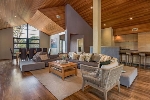 A Bush Utopia - Events Australia 4