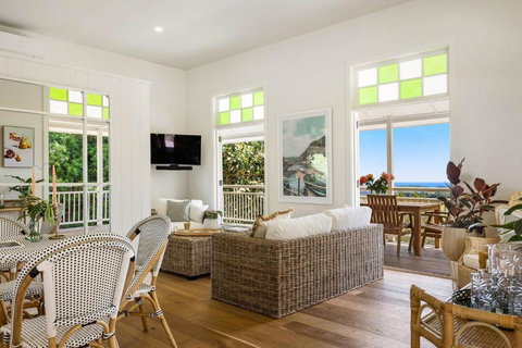 A Perfect Stay - Coolamon Studio - Events Australia 1