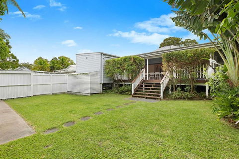 A Perfect Stay - Margaret - Events Australia 1