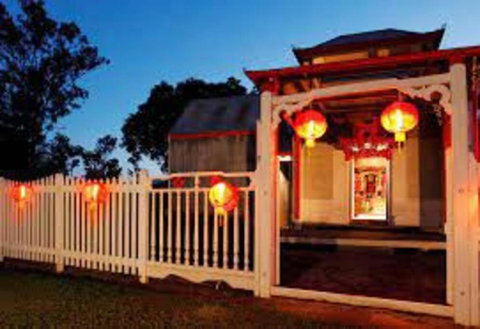 A Picturesque 3 Bedroom House With Splendid Views - Events Australia 3