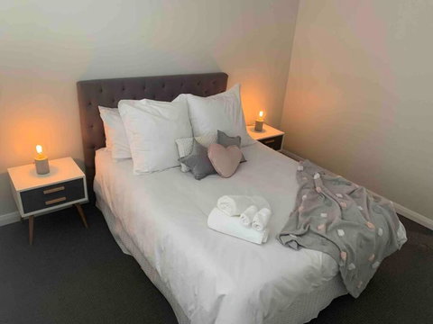 A Prince On Clinton - Events Australia 3