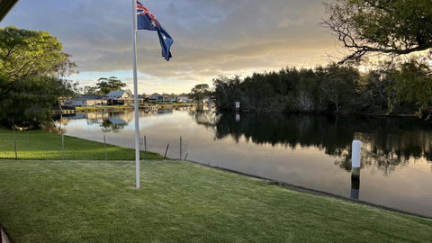 A Slice Of Paradise - Events Australia 1