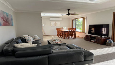 A Slice Of Paradise - Events Australia 3