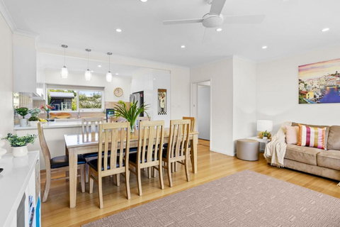 A Stones Throw - Events Australia 2