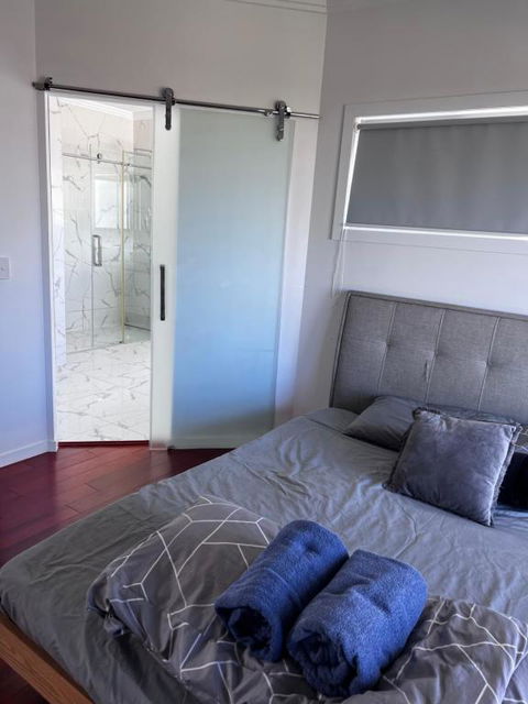 A5U3 Hostel - Events Australia 1