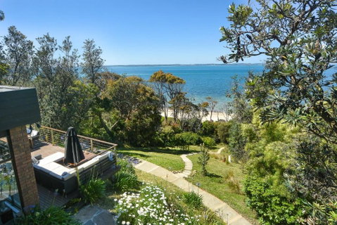 Absolute Beachfront - Tourism Bookings 0