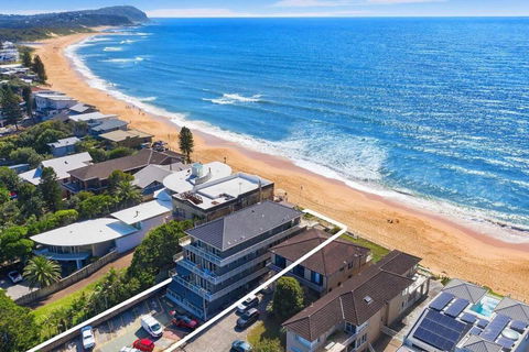 Absolute Beachfront Surf Unit In Terrigal/Wambi - Events Australia 2