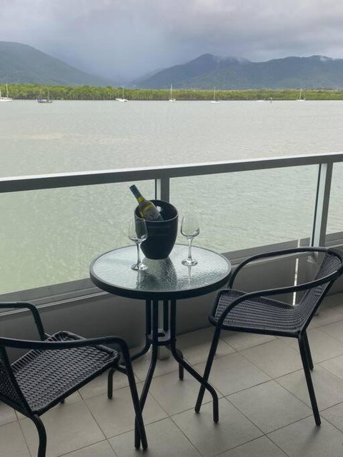 Absolute Waterfront Apartment - Events Australia 2