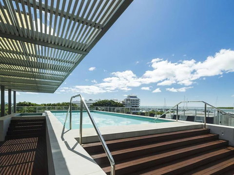 Absolute Waterfront Apartment - Events Australia 4