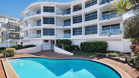 Absolute Waterfront With Rooftop! - Events Australia 4