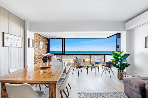 Absolutly Beachfront Surfers Paradise, Pure Shores! - Events Australia 0