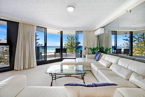 Acapulco Luxury 2 Bedroom Apartment - CoastHM - Events Australia 1