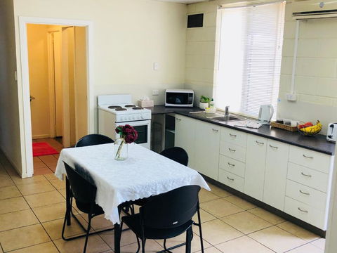Accommodation @ Isa - Events Australia 3