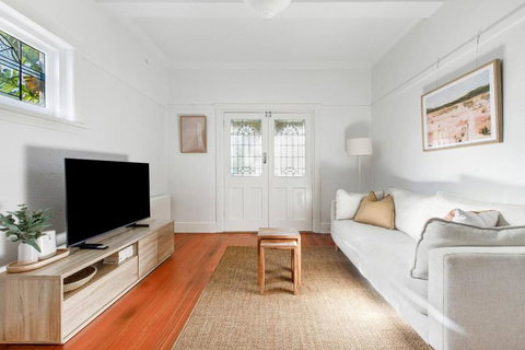 Acland Art Deco - Coastal Chic By St Kilda Beach - Events Australia 0