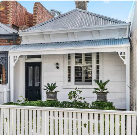 Albert Park Bespoke Brilliance 4Bed 2Bath - Events Australia 0