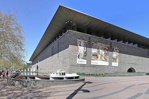 Albert Park Bespoke Brilliance 4Bed 2Bath - Events Australia 4