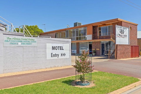 Albion Motel Finley - Events Australia 4