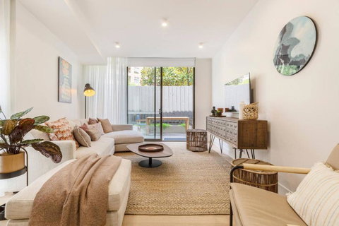 Alexandra Elegance - Riverside Living In Style - Events Australia 0