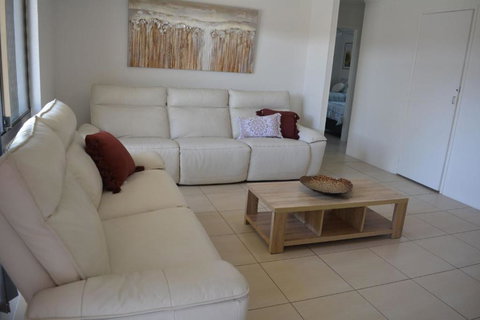 Alice Street 1, Unit 1, Currimundi - Events Australia 1