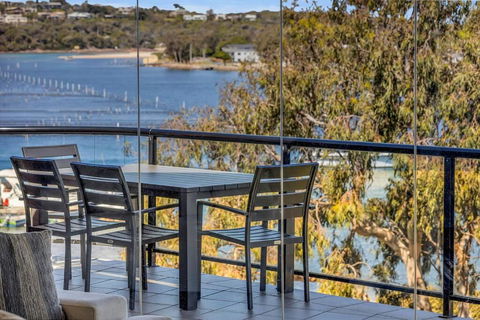 All About The View - Events Australia 0