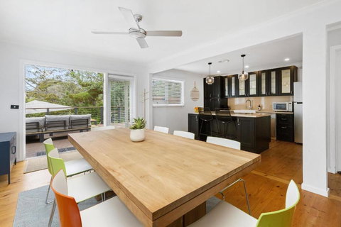 All Decked Out - Beach Retreat In Central Blairgowrie - Events Australia 3