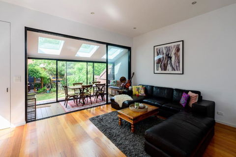 Alma, Art Deco Home In Caufield North - Events Australia 0