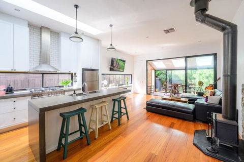 Alma, Art Deco Home In Caufield North - Events Australia 1