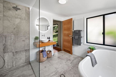 Amaroo Escape - Events Australia 4