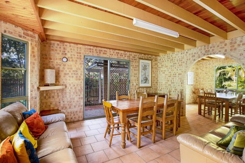 Amaroo Rainbow Shores - Events Australia 2