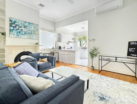 Amazing Albert Park - Events Australia 0