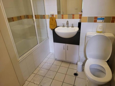 Amazing Studio Apartment Front Flinders Station - Events Australia 4