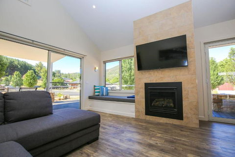 Amber Mist Villa - One - Events Australia 1