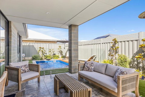 Amberton Beachs Little Paradise By Swan Bnb - Events Australia 1