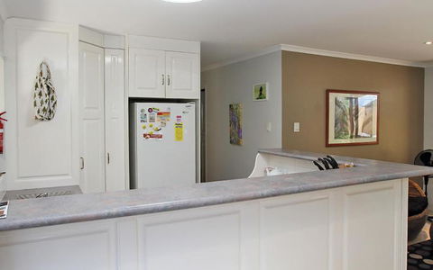 AMITY BEACH BUNGALOW - Events Australia 4